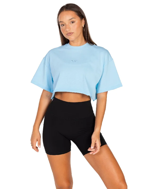 High - Fashion T Shirts-Women's Classic Cropped Tee - Sky Blue