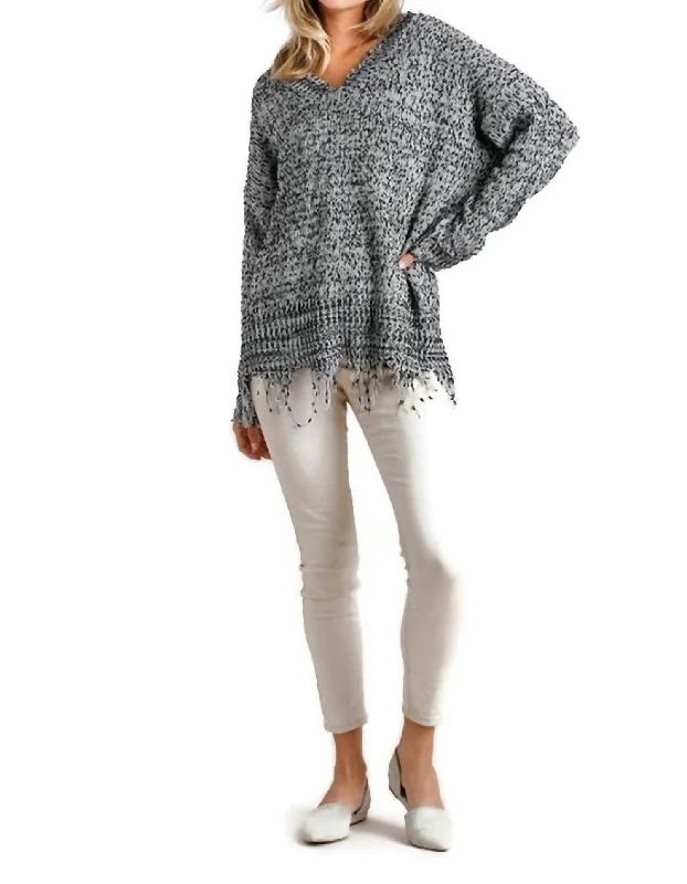 Classic Pullover Sweater for Women-Women's Shimmer Floral Pullovers-Frayed Knit Pullover Sweater In Oreo