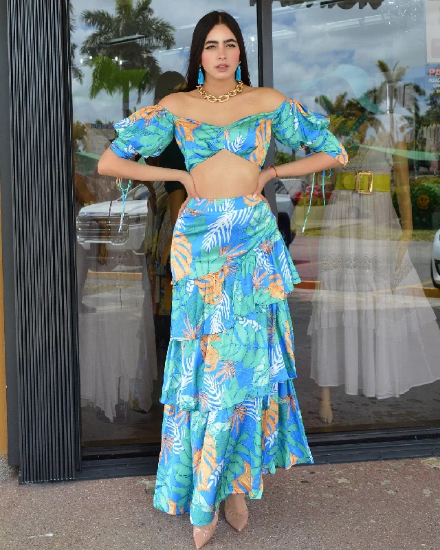 Formal Skirts-Women's Thermal Pleated Skirts-Beauty In The Bahama Blue Printed Skirt Set