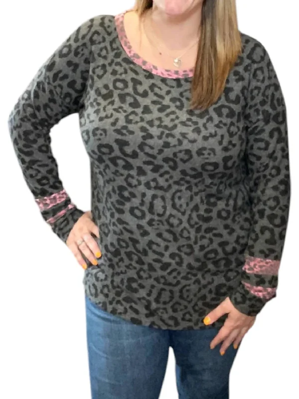 Cozy Pullover Sweater with Ribbed Cuffs-Women's Holiday Pullovers-Leopard With Wine Accent Sweater In Gray