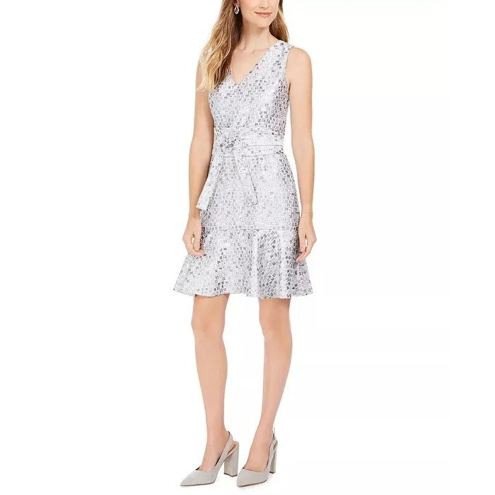 Casual Dresses for Family Gatherings-Women's Casual Smart Dresses-N Natori Women's Mosaic Tile Obi Belt Ruffle Dress Silver Size 16